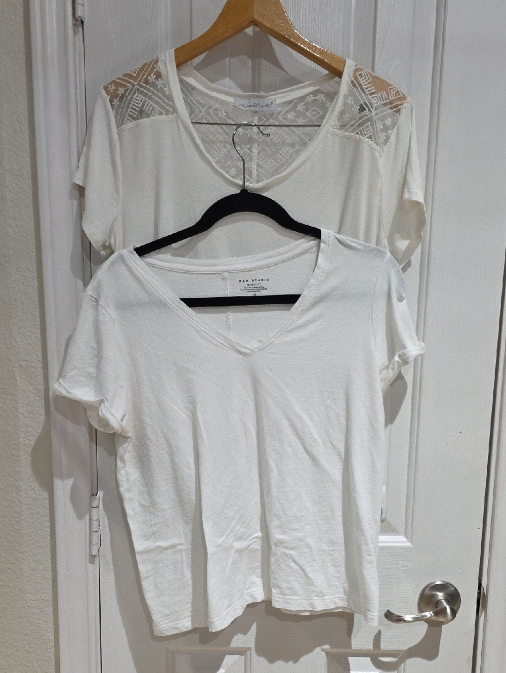 Max Studio/ Karen Hart Bundle Of Two - White Shirts Size L